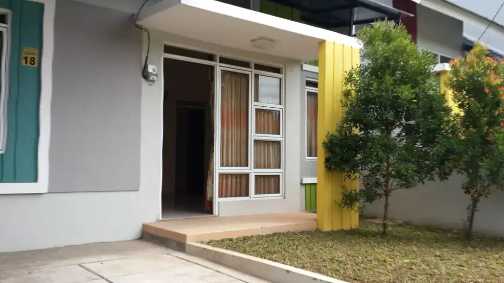 Rumah di Jalan Utama Disewakan