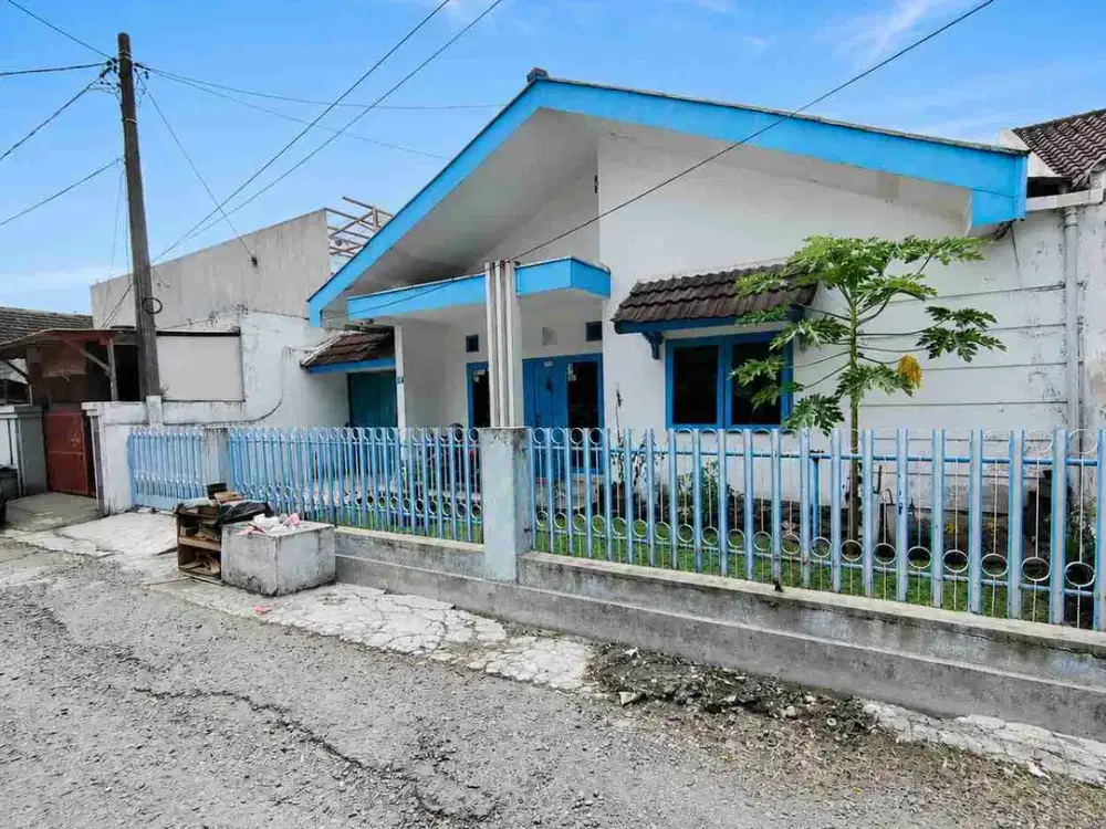 Rumah Luas 5 KT Dekat Tol Kopo Margahayu Bandung