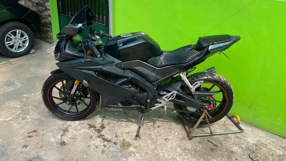 Yamaha R15 2020 low