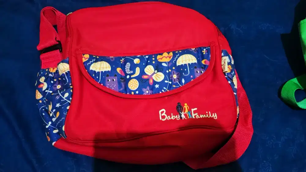 tas dan baju anak