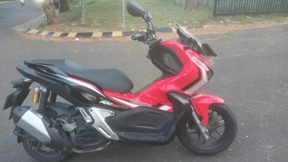 Jual Honda ADV ABS 2019 kondisi mulus