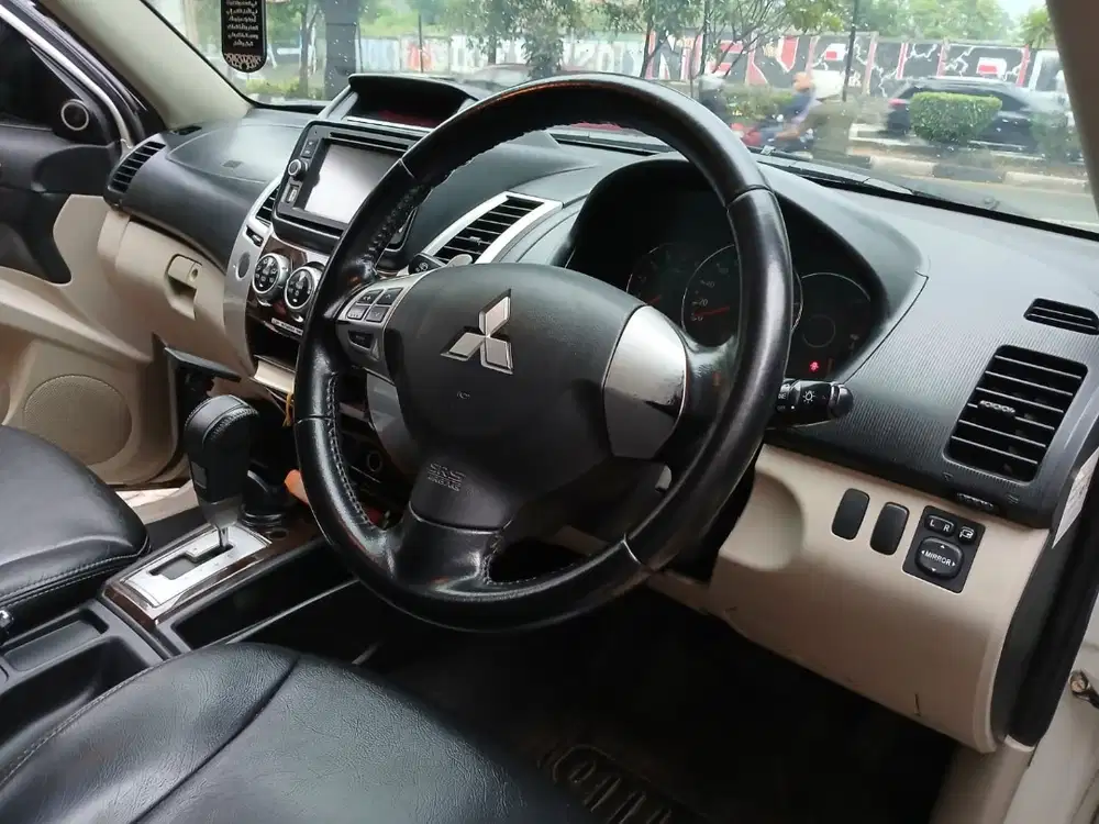 Pajero Sport Dakar 2014