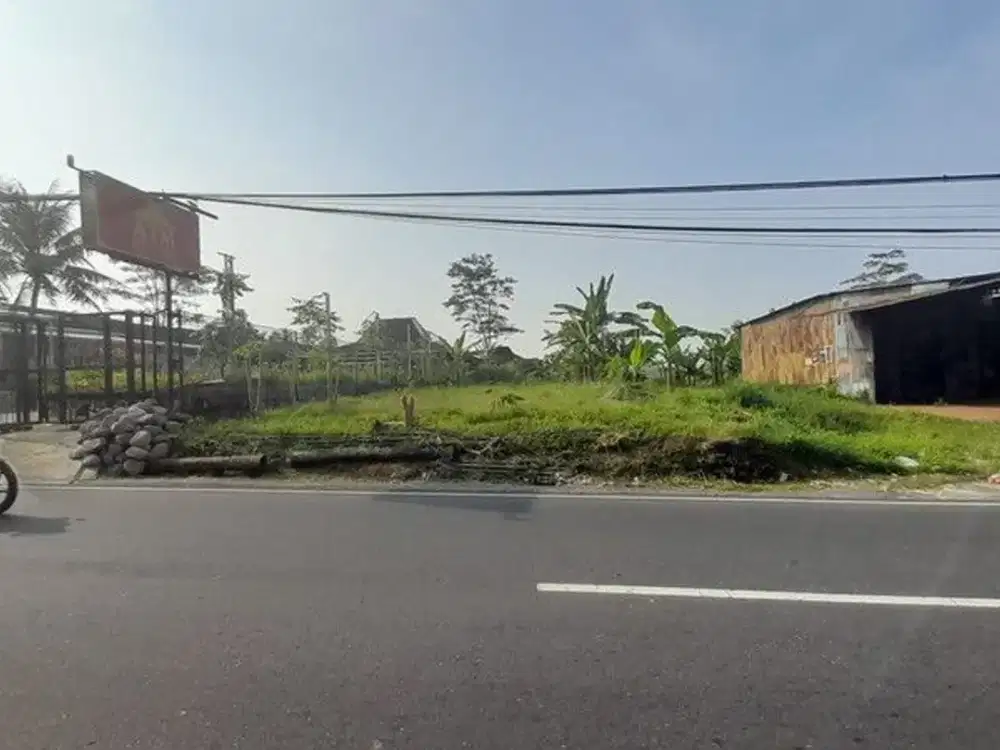 Tanah Luas 469 Meter Persegi Lokasi Strategis di Jalan Raya Bandongan - Magelang