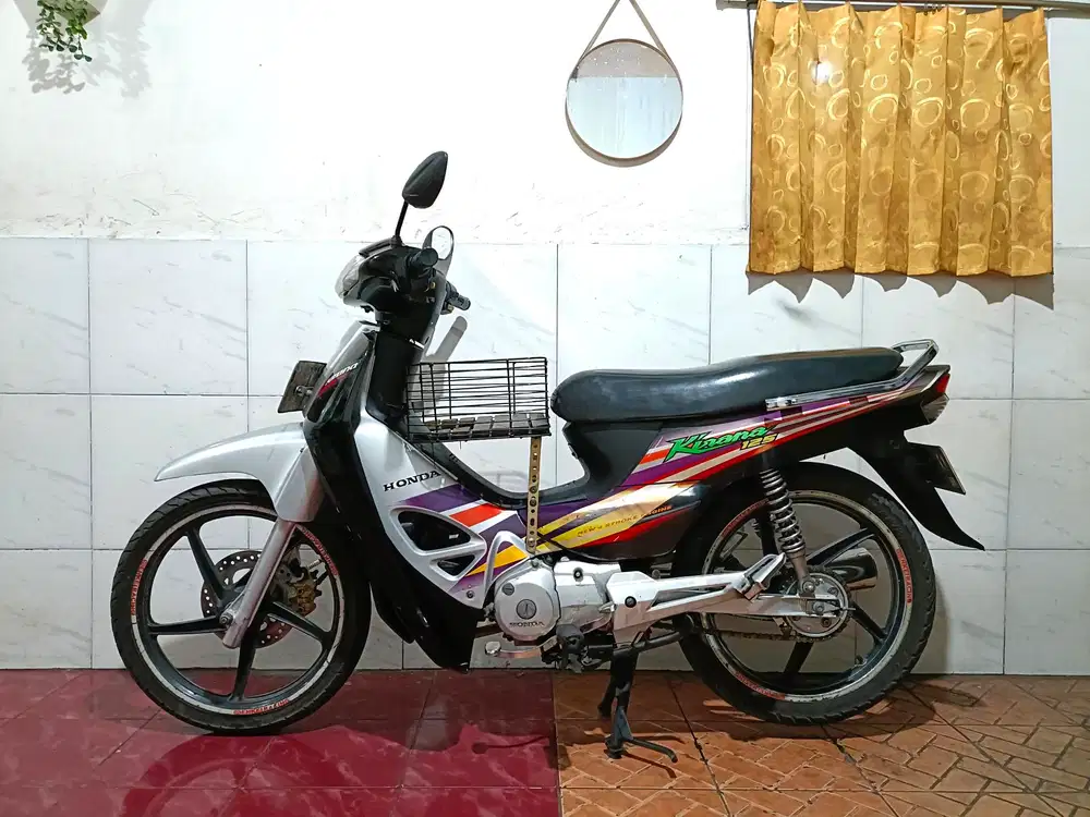 Kirana tahun 2003 pajak isi/tt boleh gan cash lebih bagus