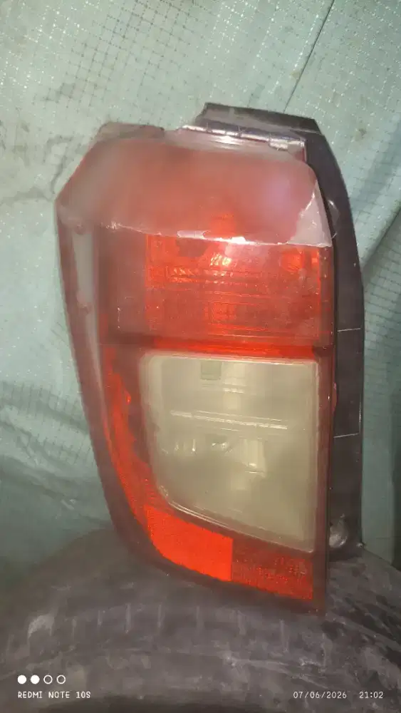 Lampu calya/sigra kiri