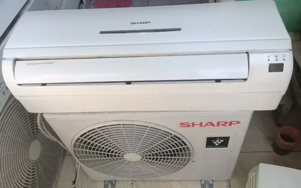 Jual ac sharo 1/2pk r32 lowwat 360 watt kondisi 95% ori semua
