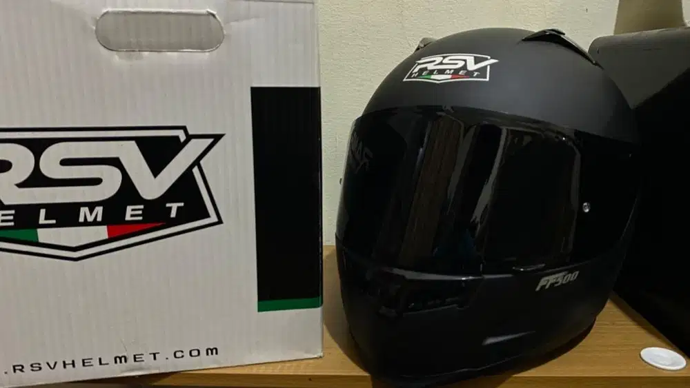 Helm Full Face RSV Black Doff