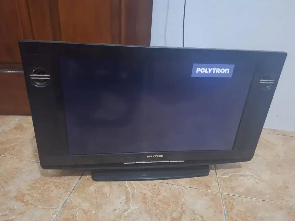 TV Polytron type PLD 24V123