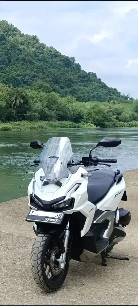 Honda ADV160cc CBS
