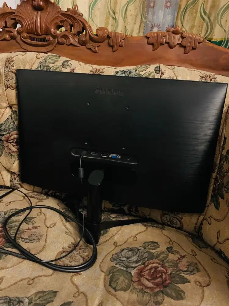 Dijual Layar Monitor Philips 24inc