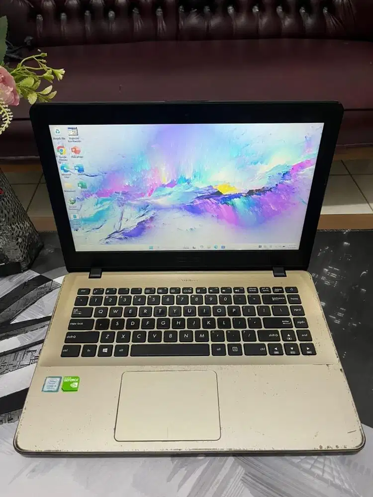 Asus X442URR I5 Nvidia ssd 256 ram 4 win 11 ok