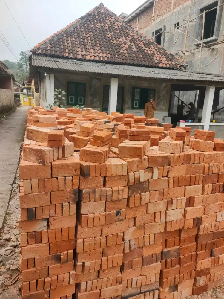 Batu bata merah press