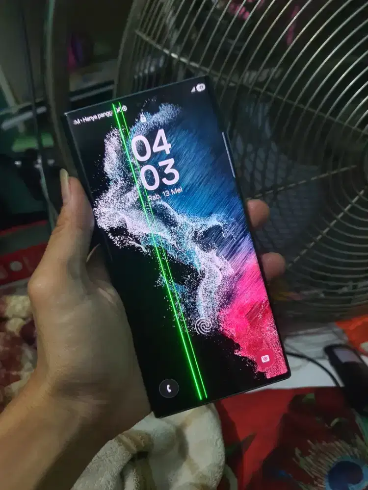 Samsung S22 ultra minus