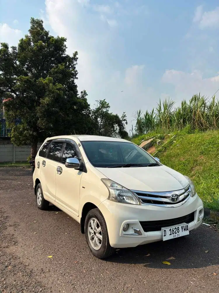 Toyota Avanza 2012 Bensin