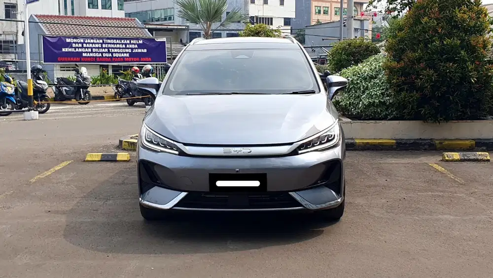 Byd m6 superior captain 6 seater 2025 abu