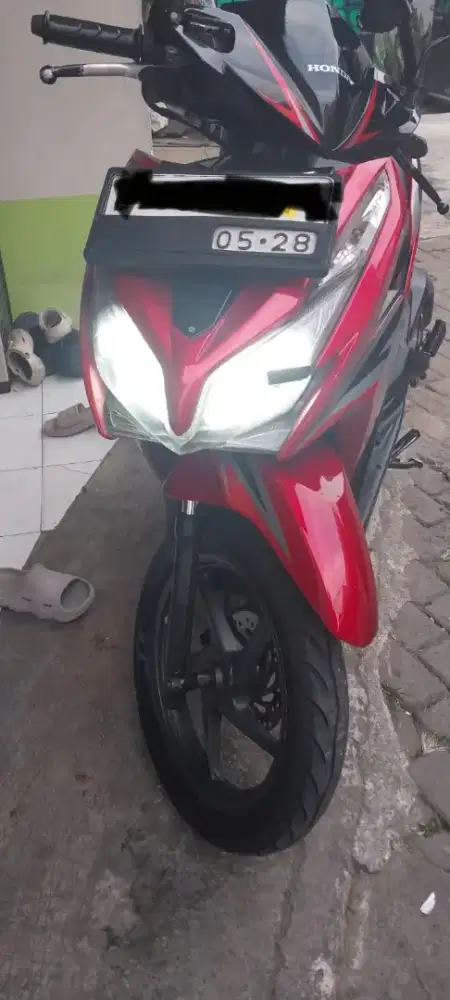 Motor bekas yang terawat dan mengkilap