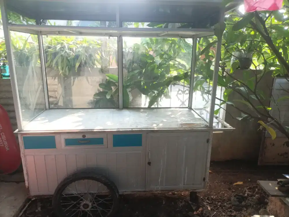 Gerobak Jualan Etalase Gorengan Alumunium Bekas