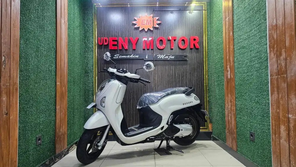 ENY MOTOR - LOW KM! HONDA NEW SCOOPY PRESTIGE TH 2025 - KM 6RB