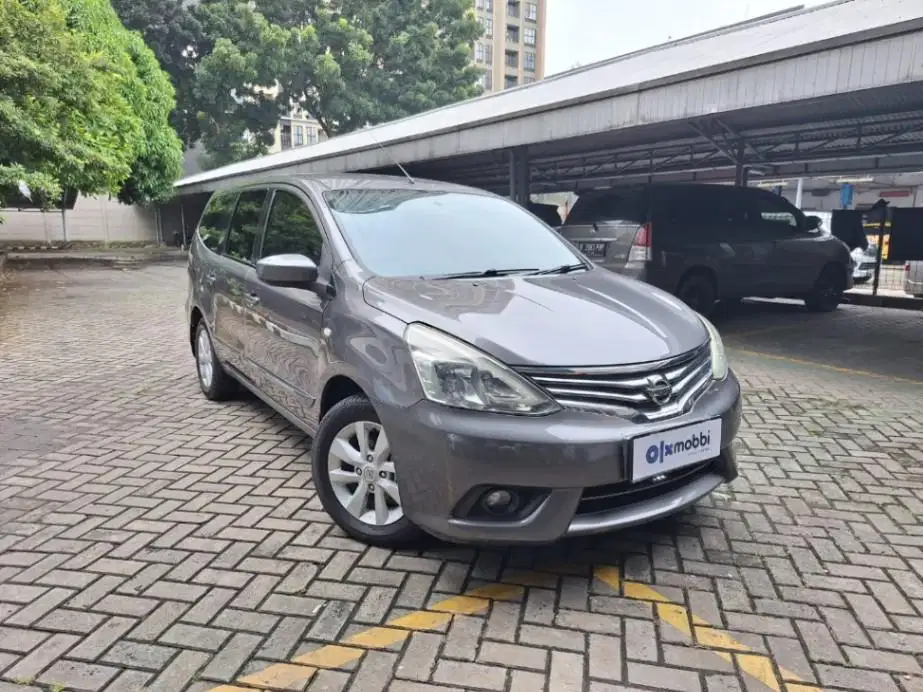 DP MURAH Nissan Grand livina 1.5 XV Bensin-AT 2014  CKZZB