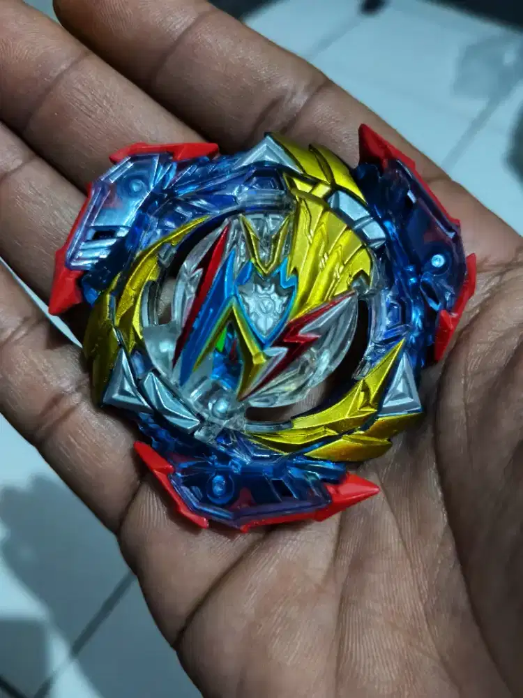 Beyblade Busrt Ultimate