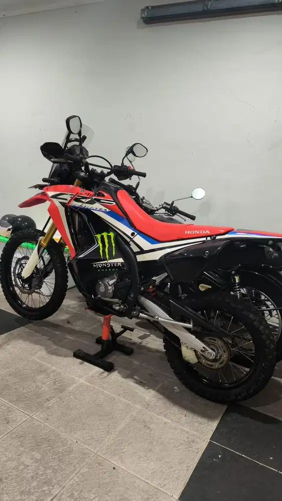 KM BARU 1000 AN PERAK HONDA CRF 250 RALLY TH 2018 LIKE NEW