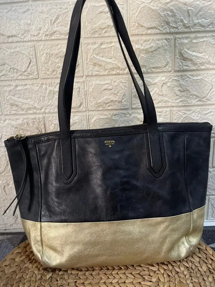 Tas fossil totte original