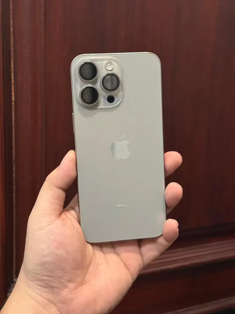 Dijual iPhone 15 Pro Max 256GB Natural Titanium Resmi Indonesia iBox