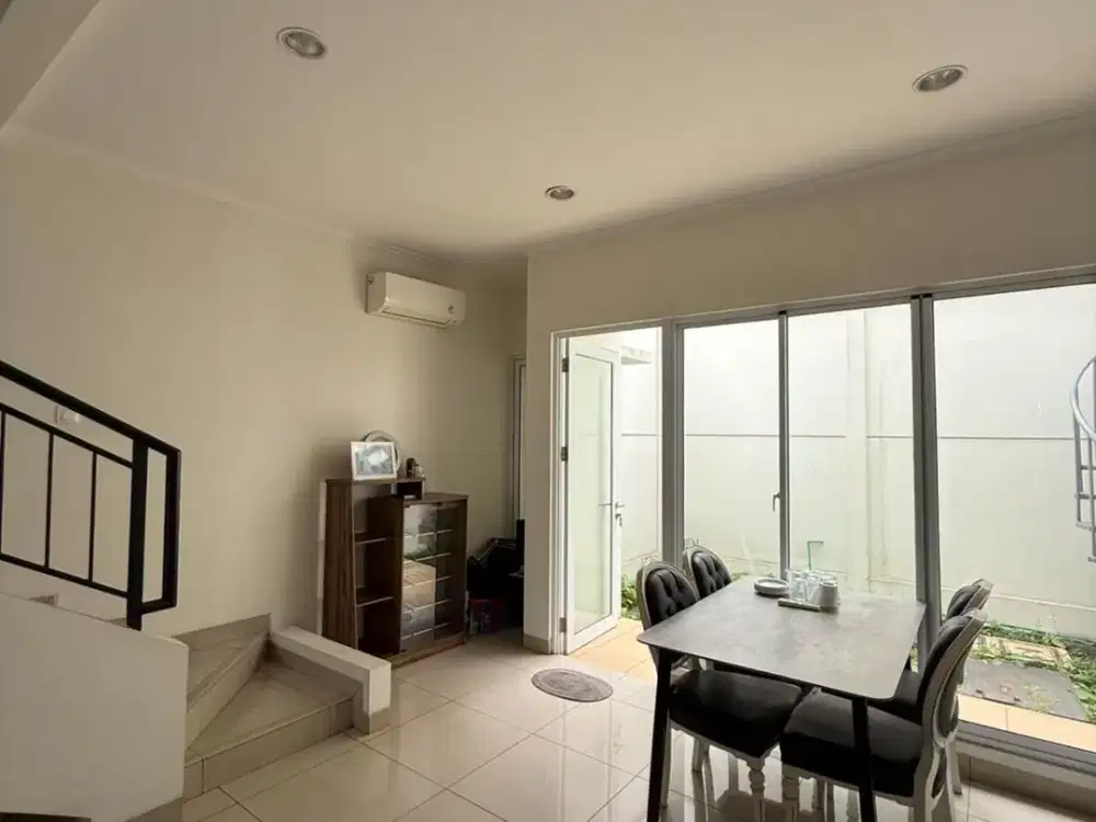Rumah Siap Huni di Cluster Amanda Summarecon Bandung