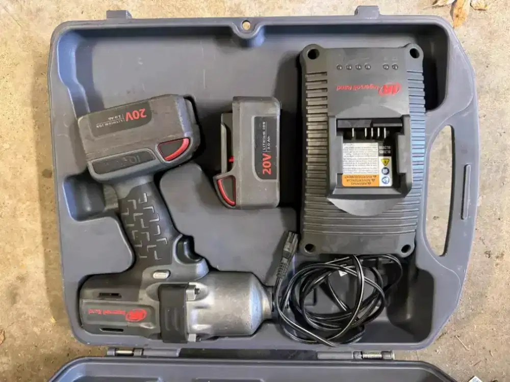 Impact wrench cordless