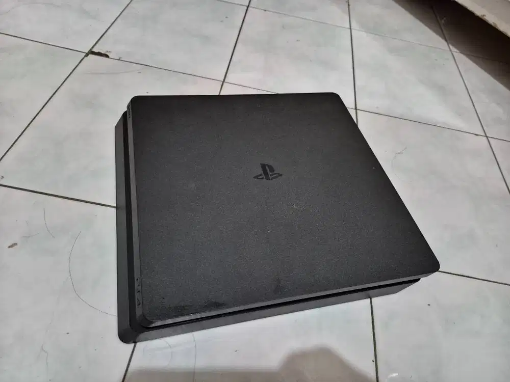 Playstation 4 Original Slim 2216