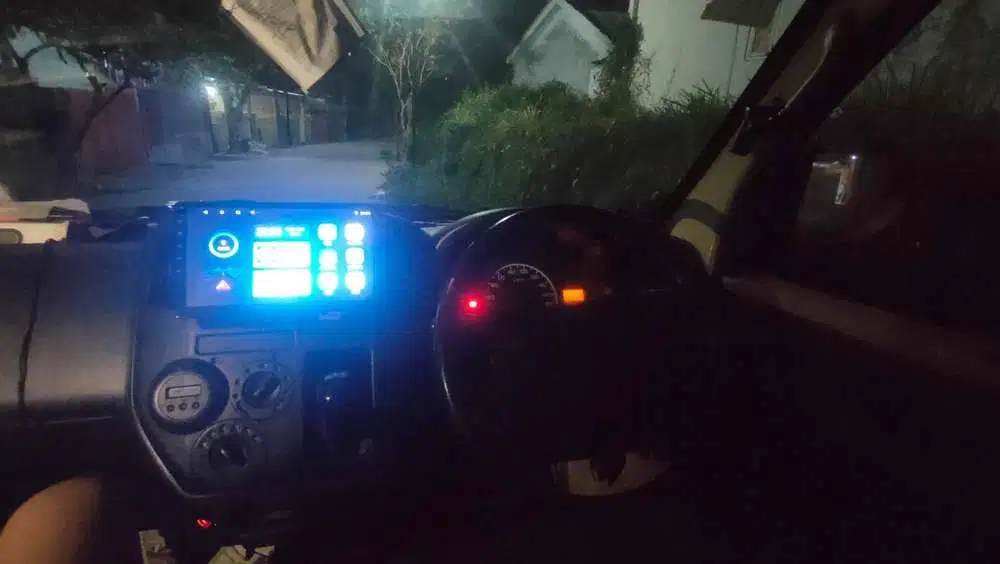 Daihatsu Gran max 2011 Bensin