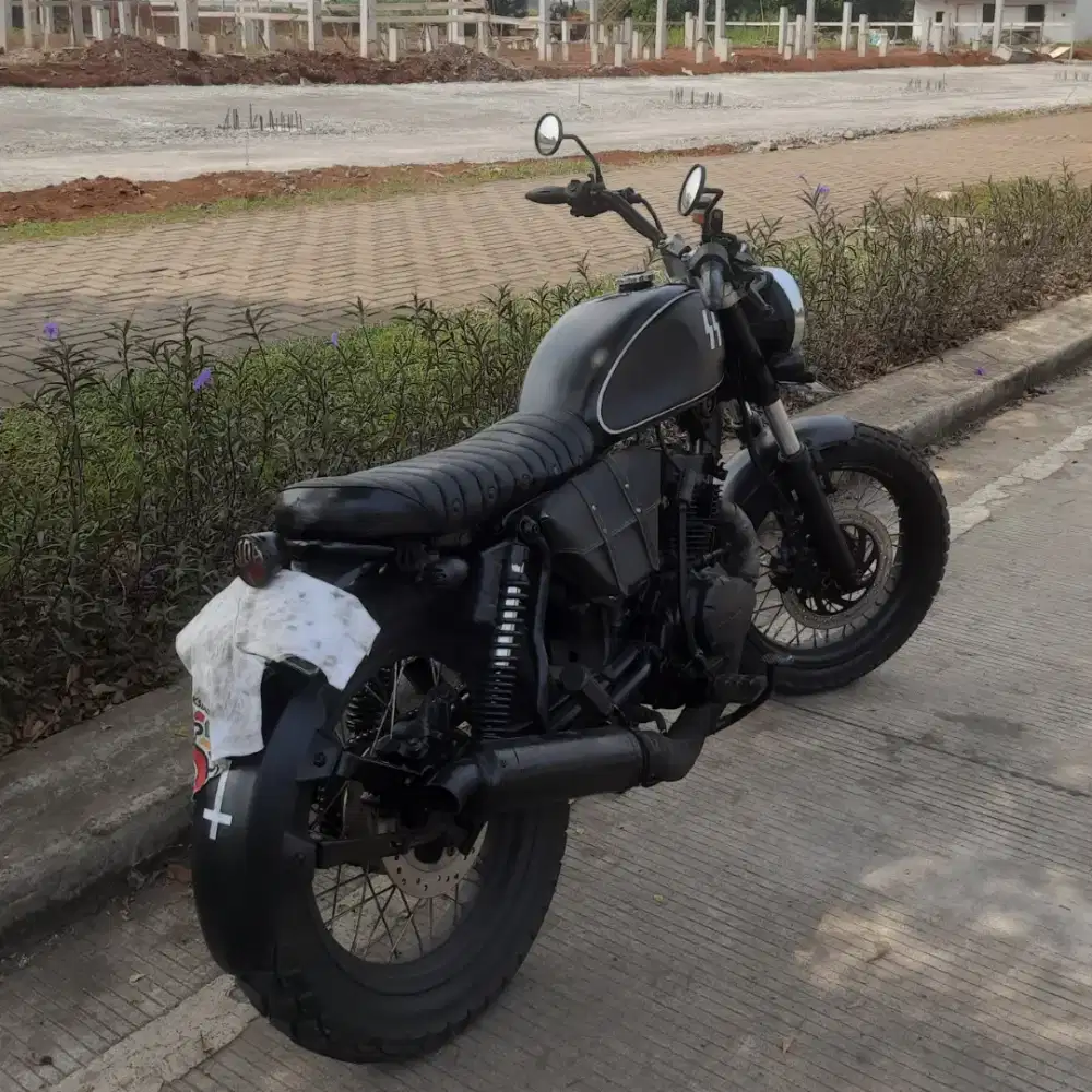 Honda Mega Pro custom japstyle triumph waffen ss