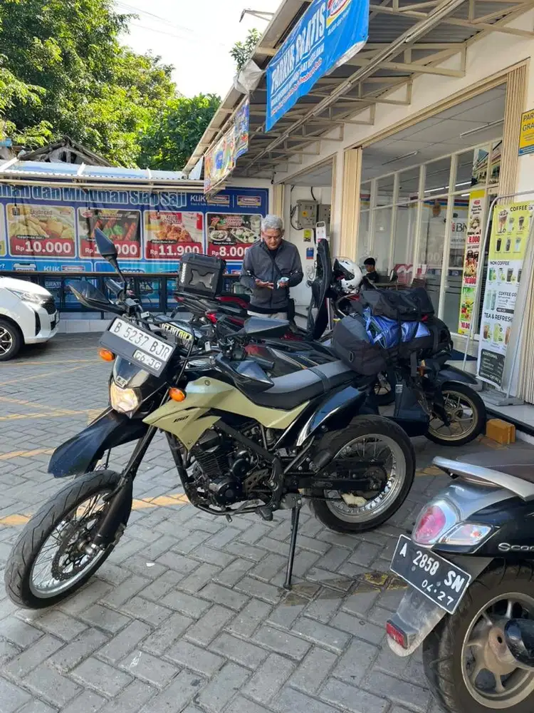 Kawasaki d-tracker 2021