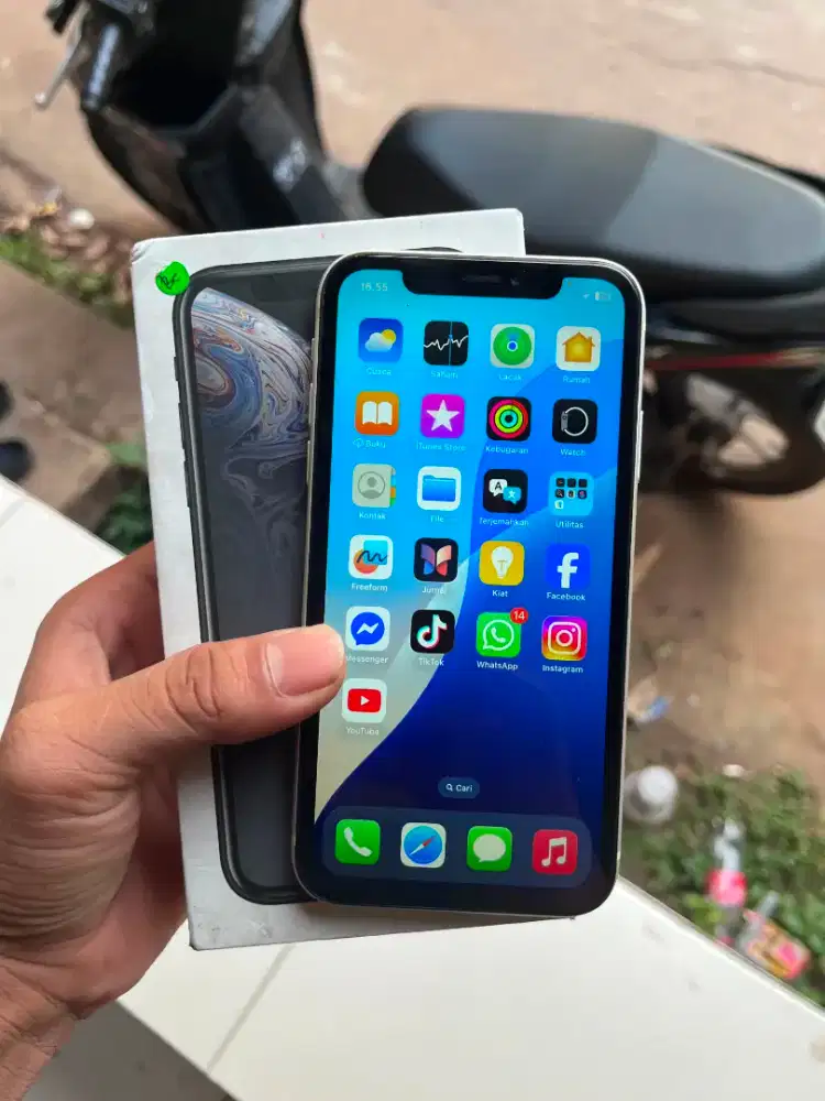 IP XR 128GB BEACUKAI