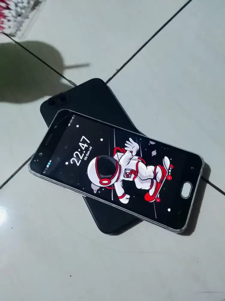 Jual HP Oppo F1s bekas