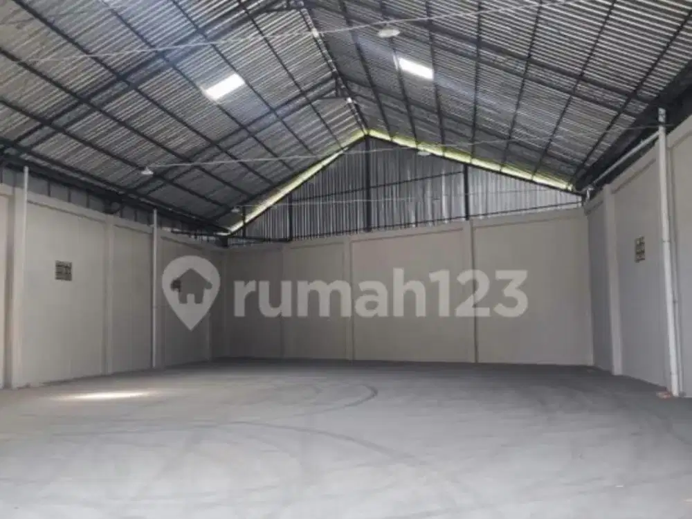 Disewakan Gudang Zona Kuning Lokasi Strategis Mojosongo, Solo Luas 700m2