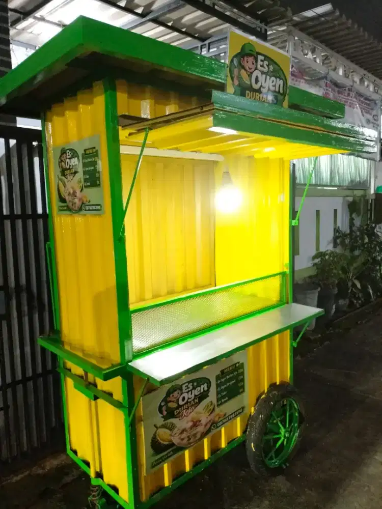 Gerobak bahan galvalum (kontainer) mulus kaya baru 90%