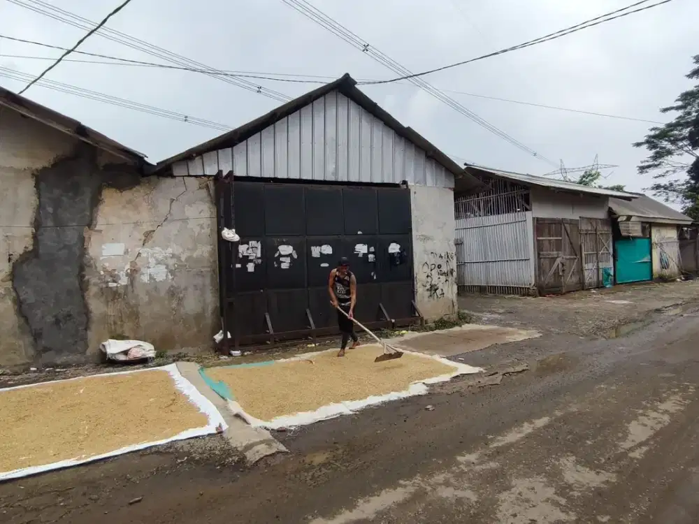 Murah Gudang Strategis di Solokan jeruk Majalaya Rancaekek
