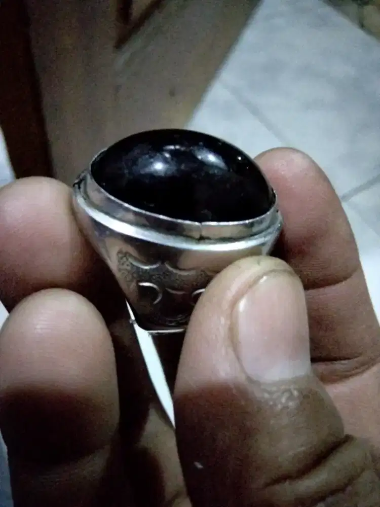 Batu kecubung tanduk