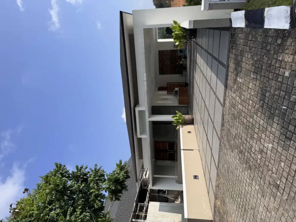 Rumah Mewah di Grand Summit Southlinks