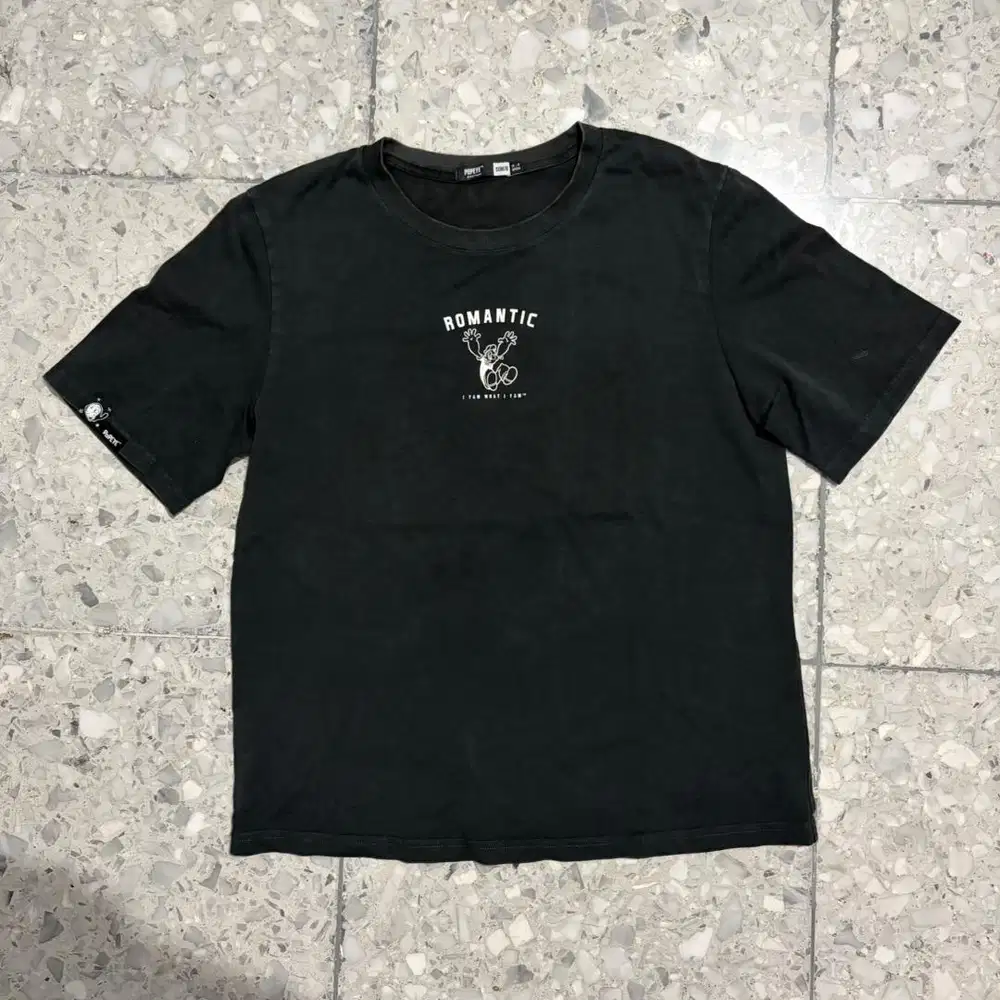 Baju item dan putih