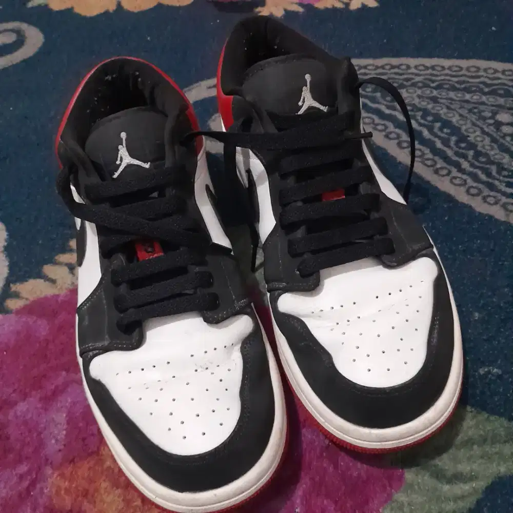 JUAL SIAPA CEPAT DAPAT SEPATU NIKE AIR  SECOND PRELOVED SIZE 42