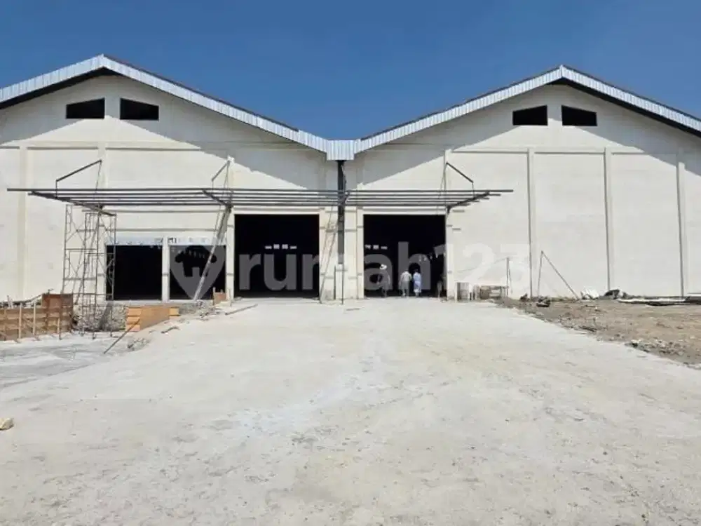 Dijual Gudang Zona Industri Lokasi Strategis Klaten Utara,Klaten Luas 6400m2