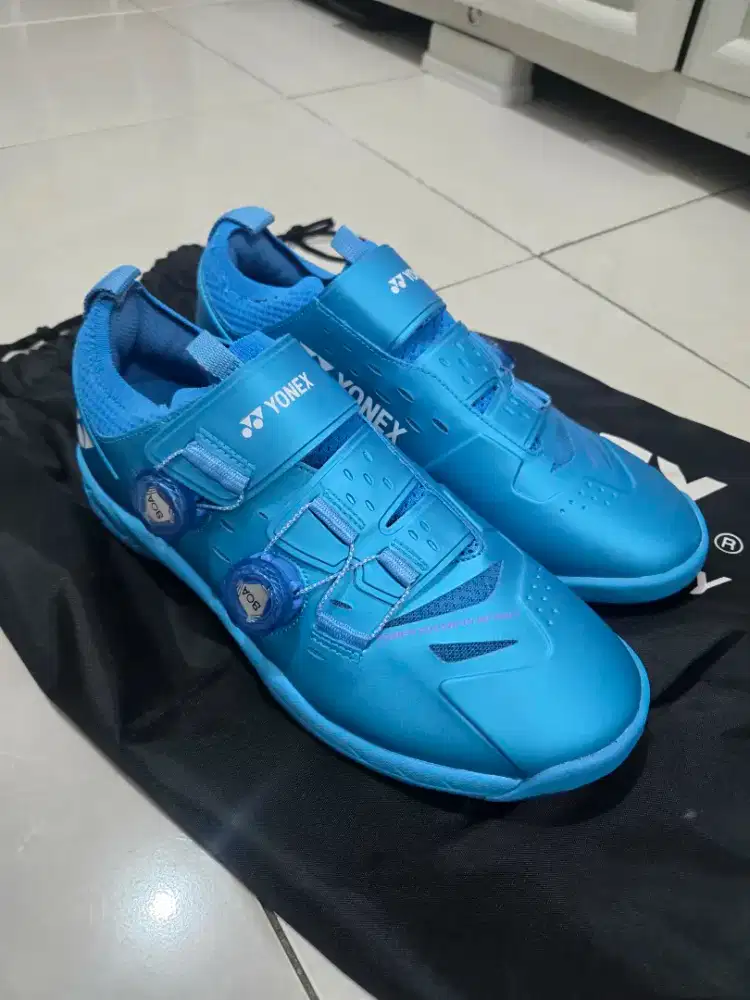 Dijual Sepatu Yonex Cusion BOA