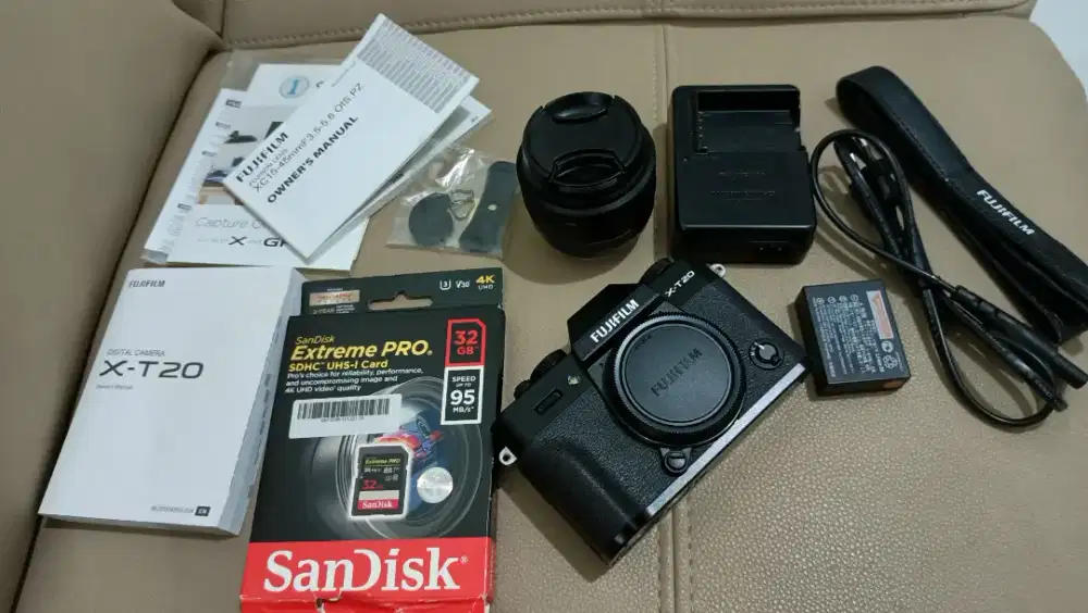 Dijual Kamera Fujifilm X-T20 Black