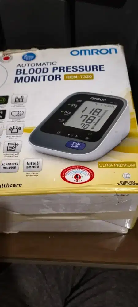 Omron tensimeter type Hem 7320 ( ori )