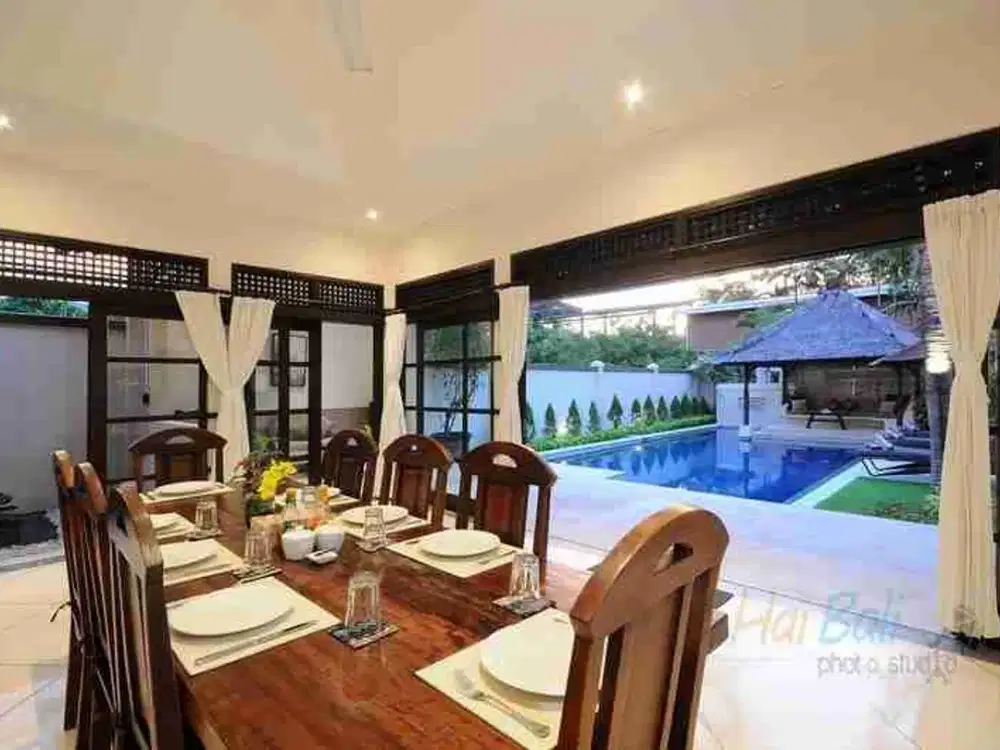 Villa Balinese Premium Dekat Pantai Seminyak - Thumbnail 7