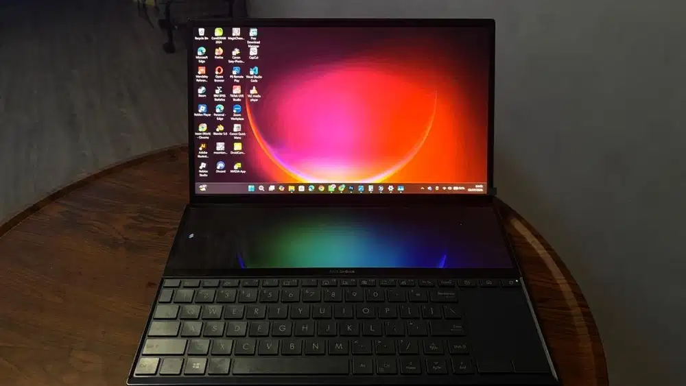ASUS ZENBOOK DUO 16/512 GB i7 gen 10