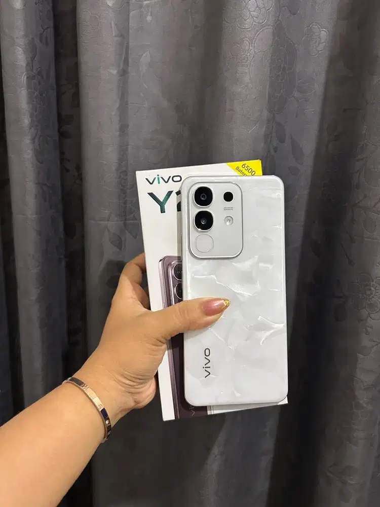 Vivo Y29 6+6/128 NFC Fullset Mulus