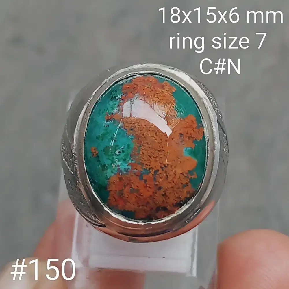 Batu natural bacan kembang motif